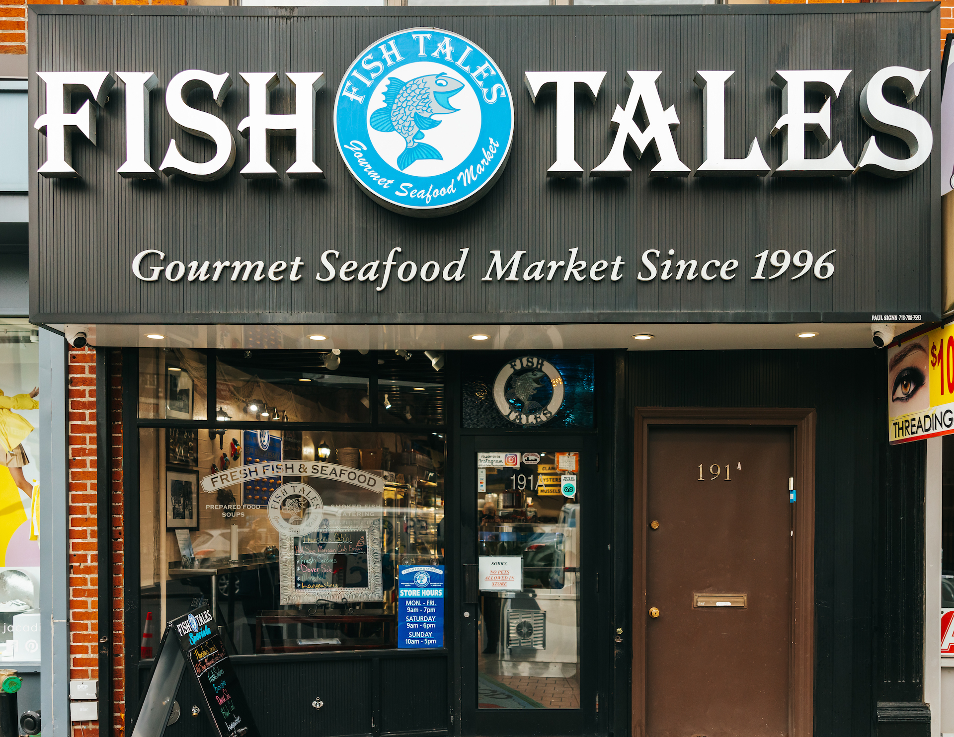 Storefront view of Fish Tales Gourmet Seafood Market located in Cobble Hill, Brooklyn